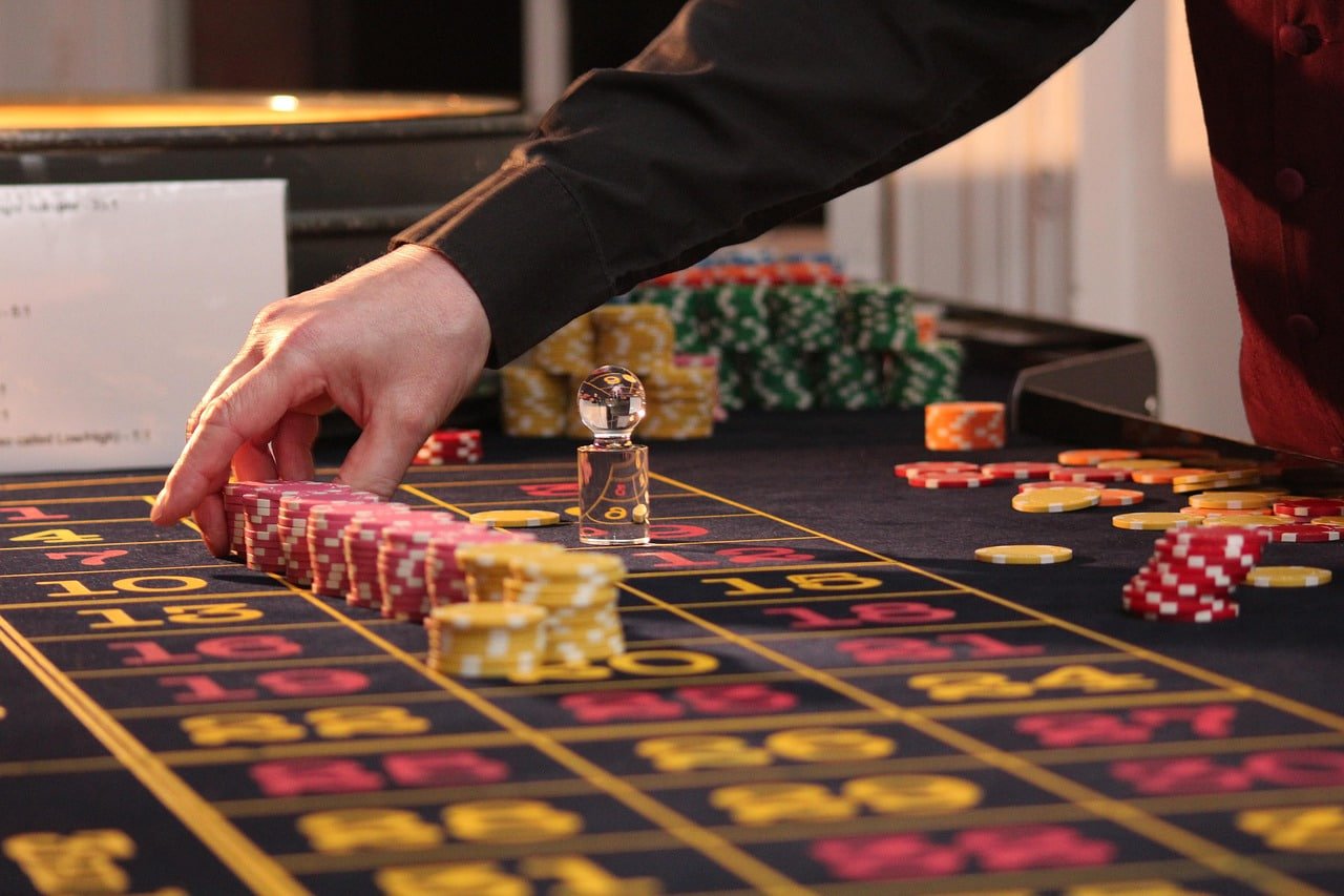 legend link platform overview showing sports and casino categories